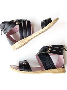 Billowy Girls Black Leather Gladiator Sandals EU 33 US 2